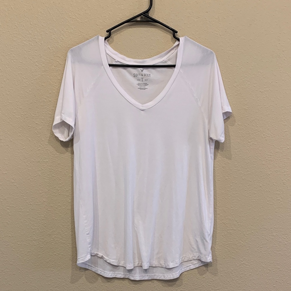 American Eagle Outfitters Soft White V-Neck Tee